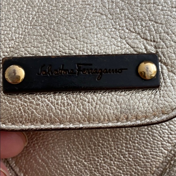 Good Ferragamo shoulder bag - Picture 2 of 5